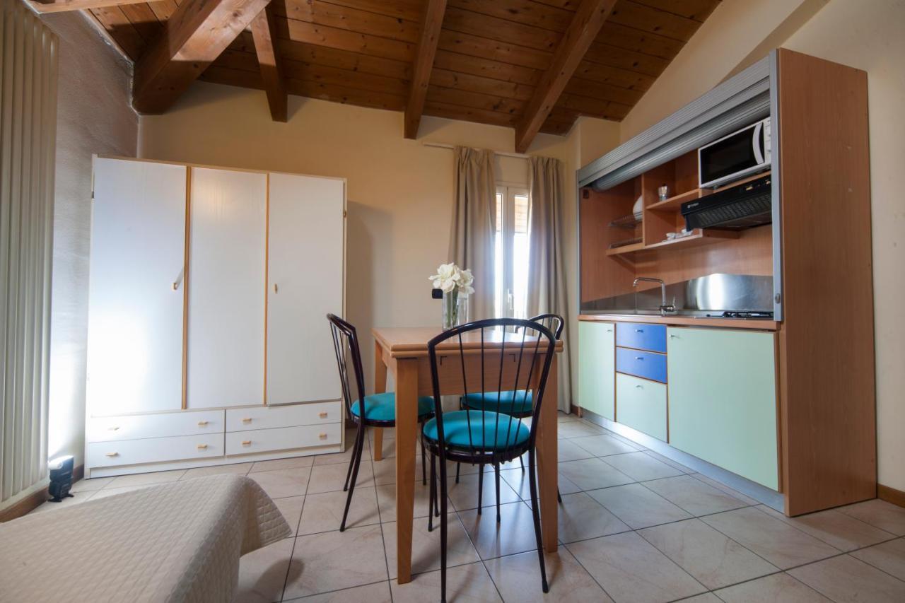 Residence Il Capodoglio Rimini Eksteriør bilde