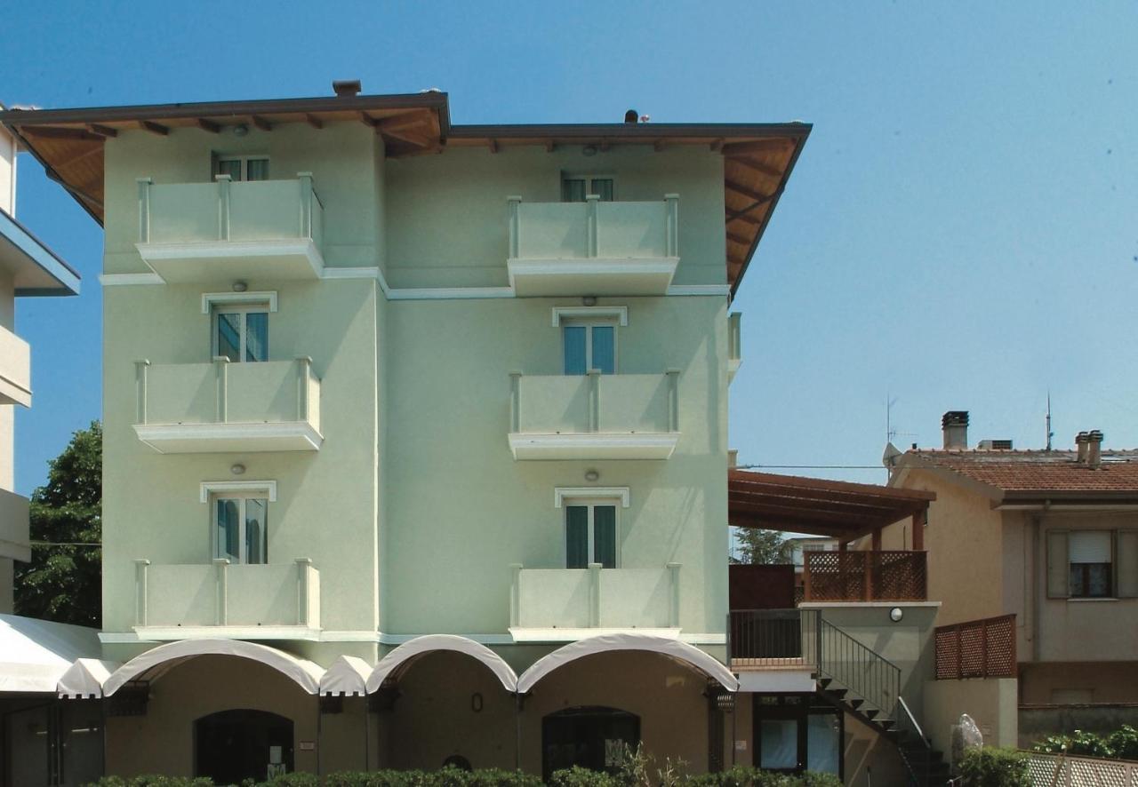 Residence Il Capodoglio Rimini Eksteriør bilde