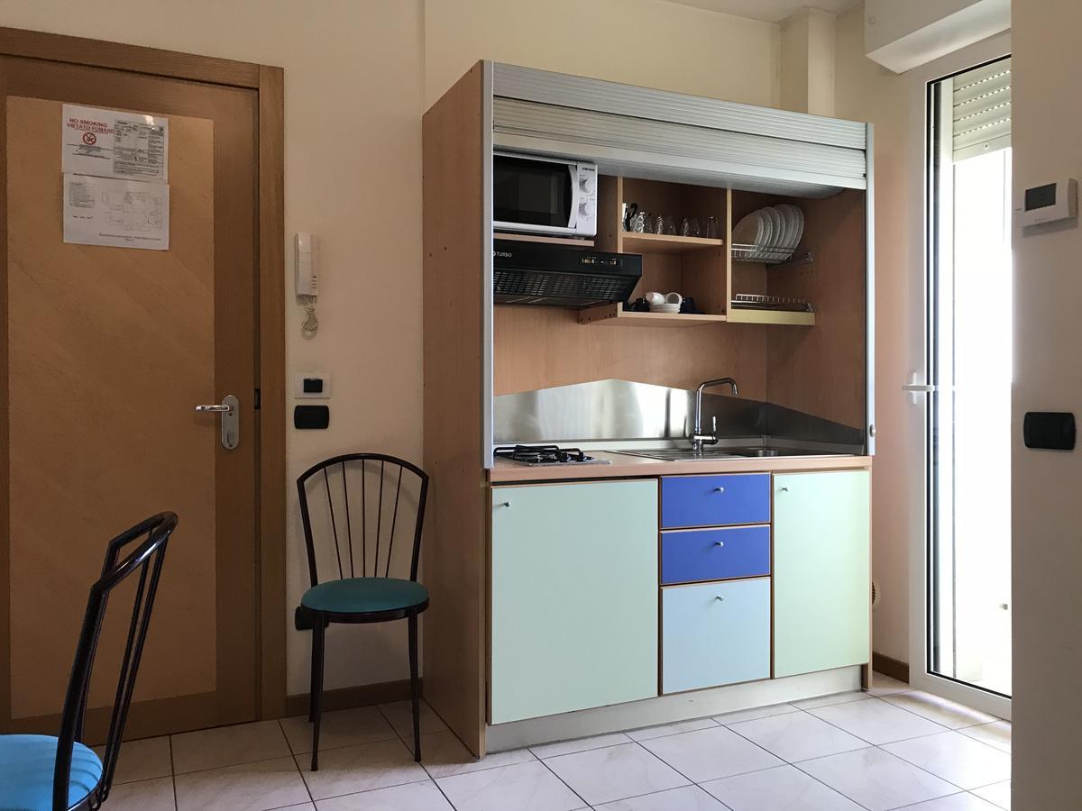 Residence Il Capodoglio Rimini Eksteriør bilde